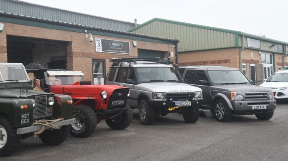 We cover every aspect of a land rover owners needs. Although a small business we work to a dealer standard at a fraction of the cost. Land Rover sales and servicing in Worksop, Retford and surrounding areas.